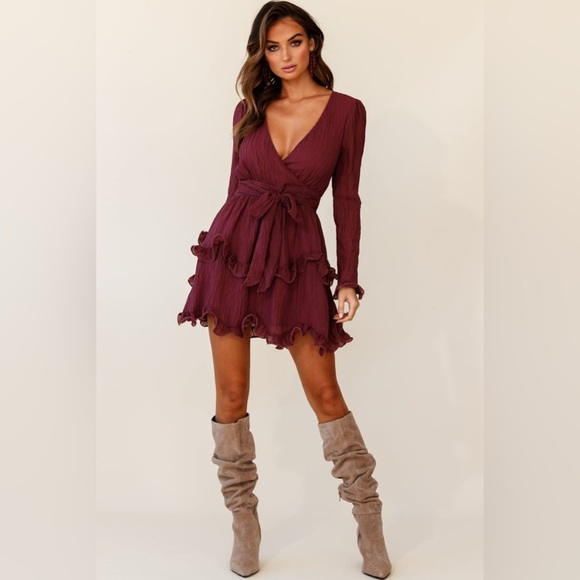 Selfie Leslie Greta Tiered Ruffle Chifon Dress Wine Mini Size XS Extra Small NWT - Picture 3 of 8
